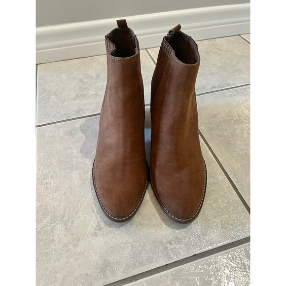 Dolce Vita dv8 Womens Chestnut Brown Suede Ankle Boots Booties Slip On Size 8.5 - Picture 2 of 6